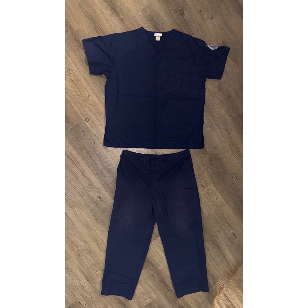 Angel Navy Blue Scrub Set L Patch V-Neck Top Cargo Pants